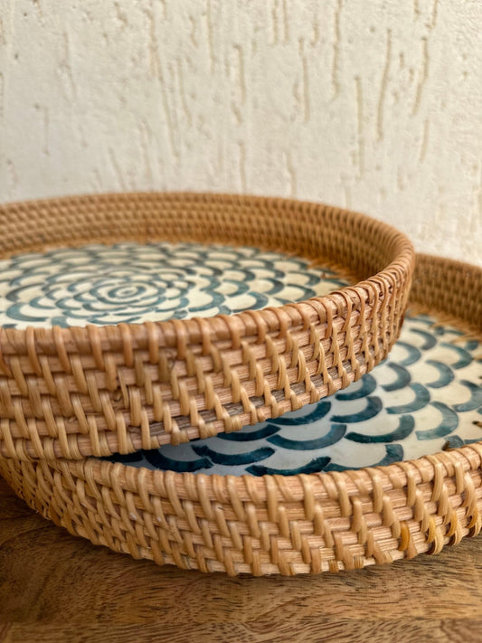 Abstract Designer Mother of Pearl Rattan Round Tray - TesuServing Tray