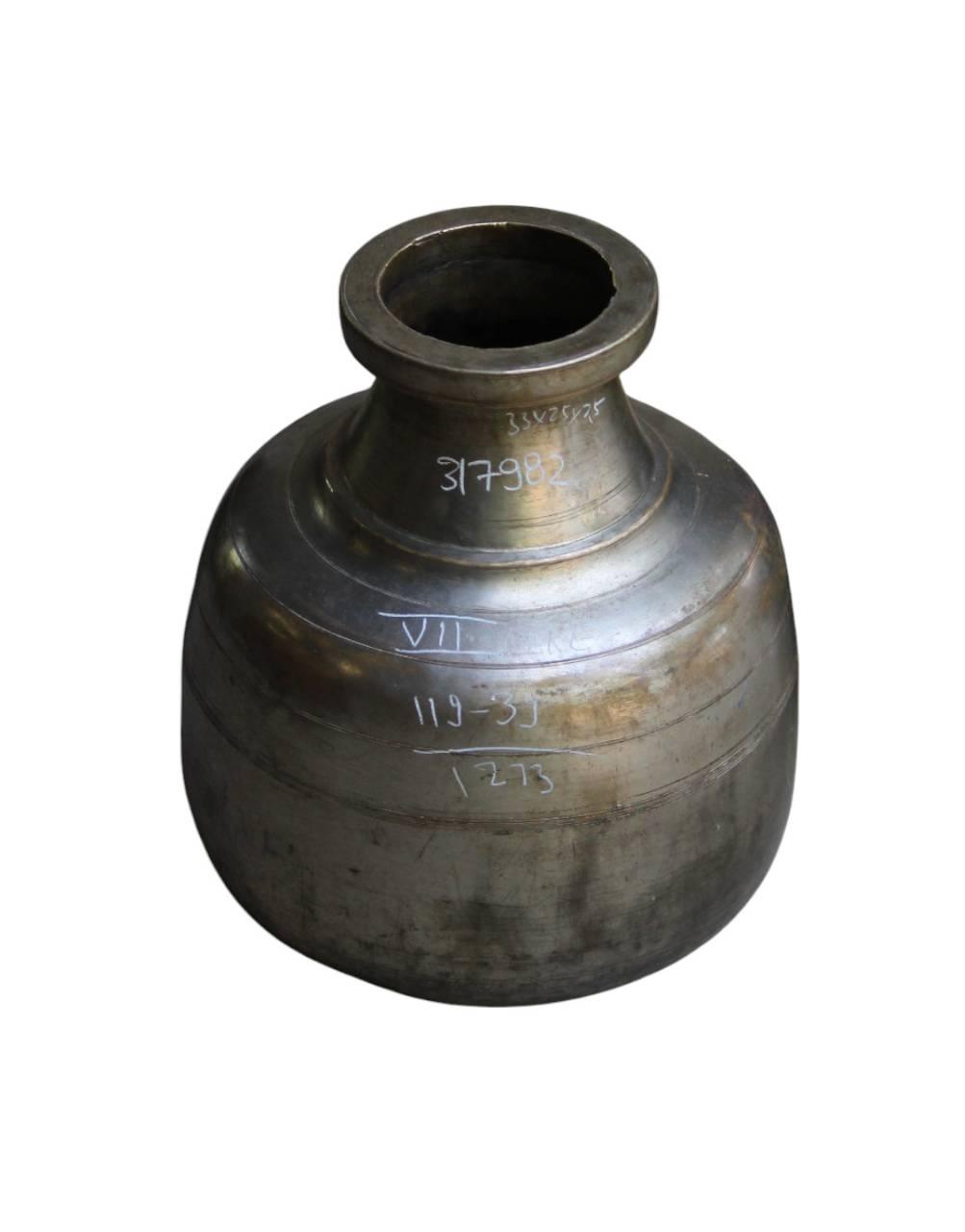 Antique Brass Pot - TesuVases