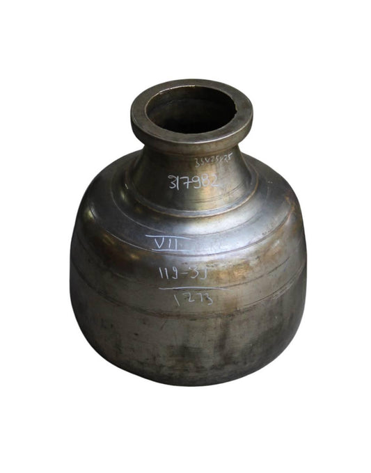 Antique Brass Pot - TesuVases