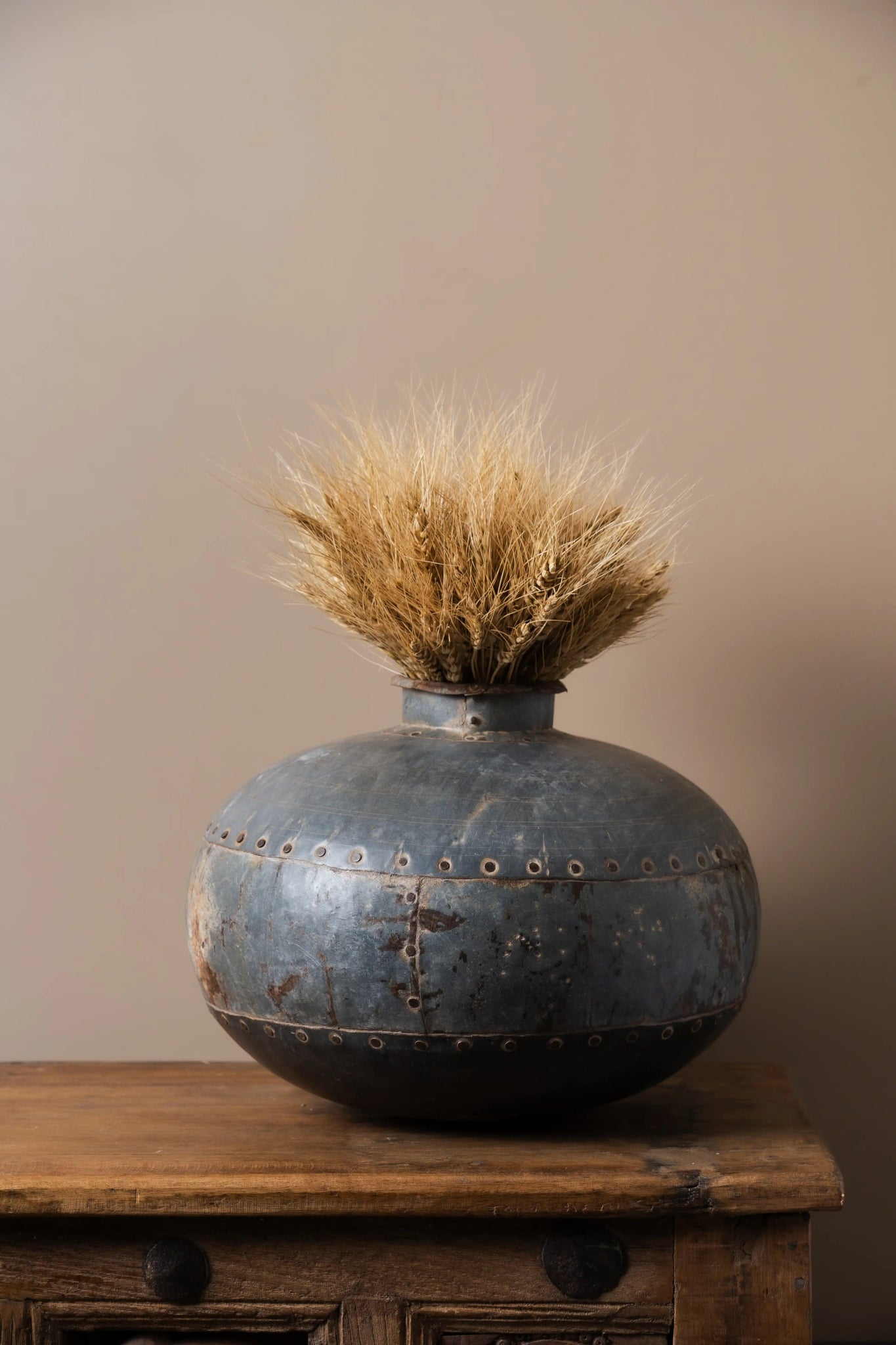 Antique Iron Grey Pot - TesuHome & Kitchen