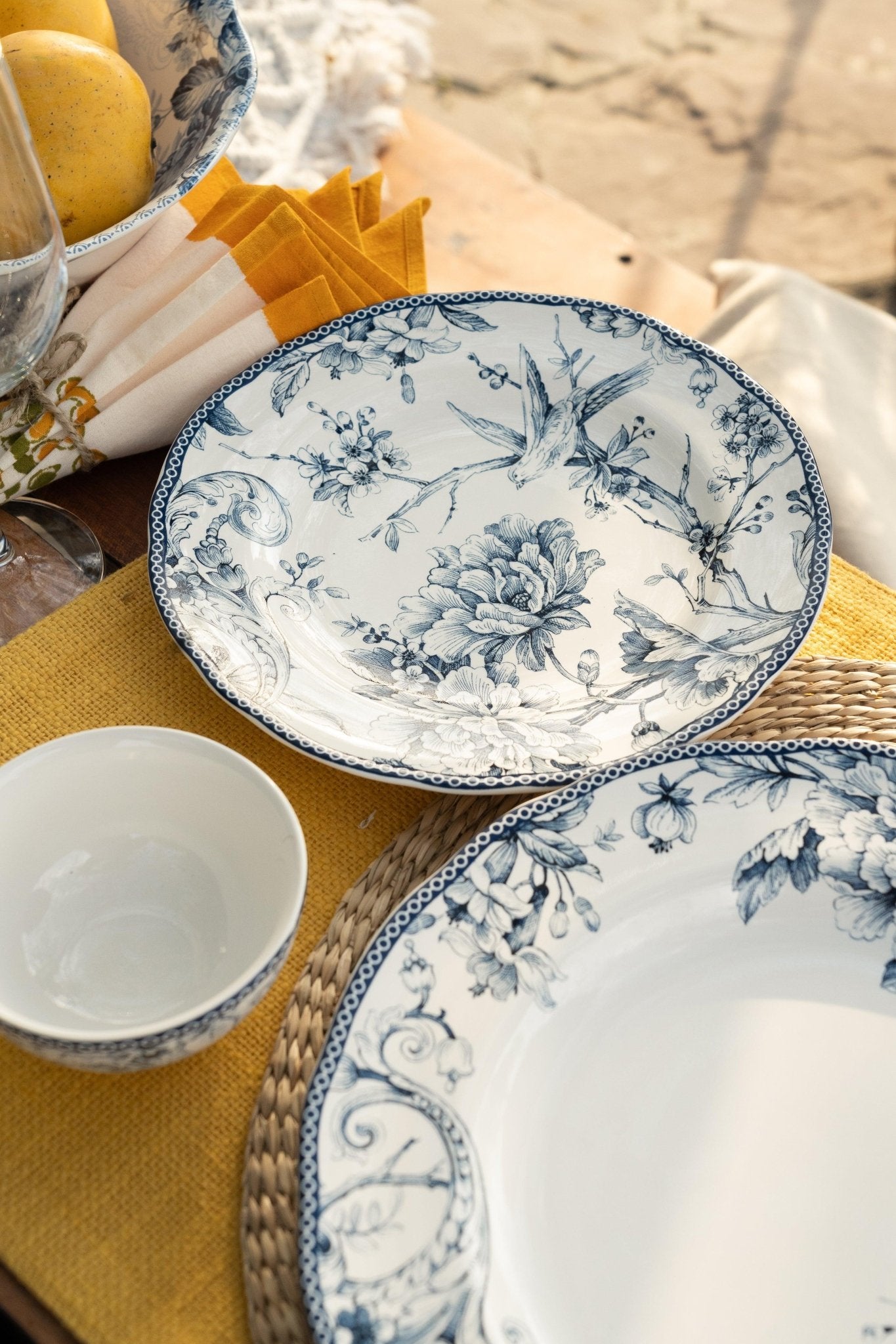 Arezzo Dinner Set - White and Blue - TesuHome & Kitchen