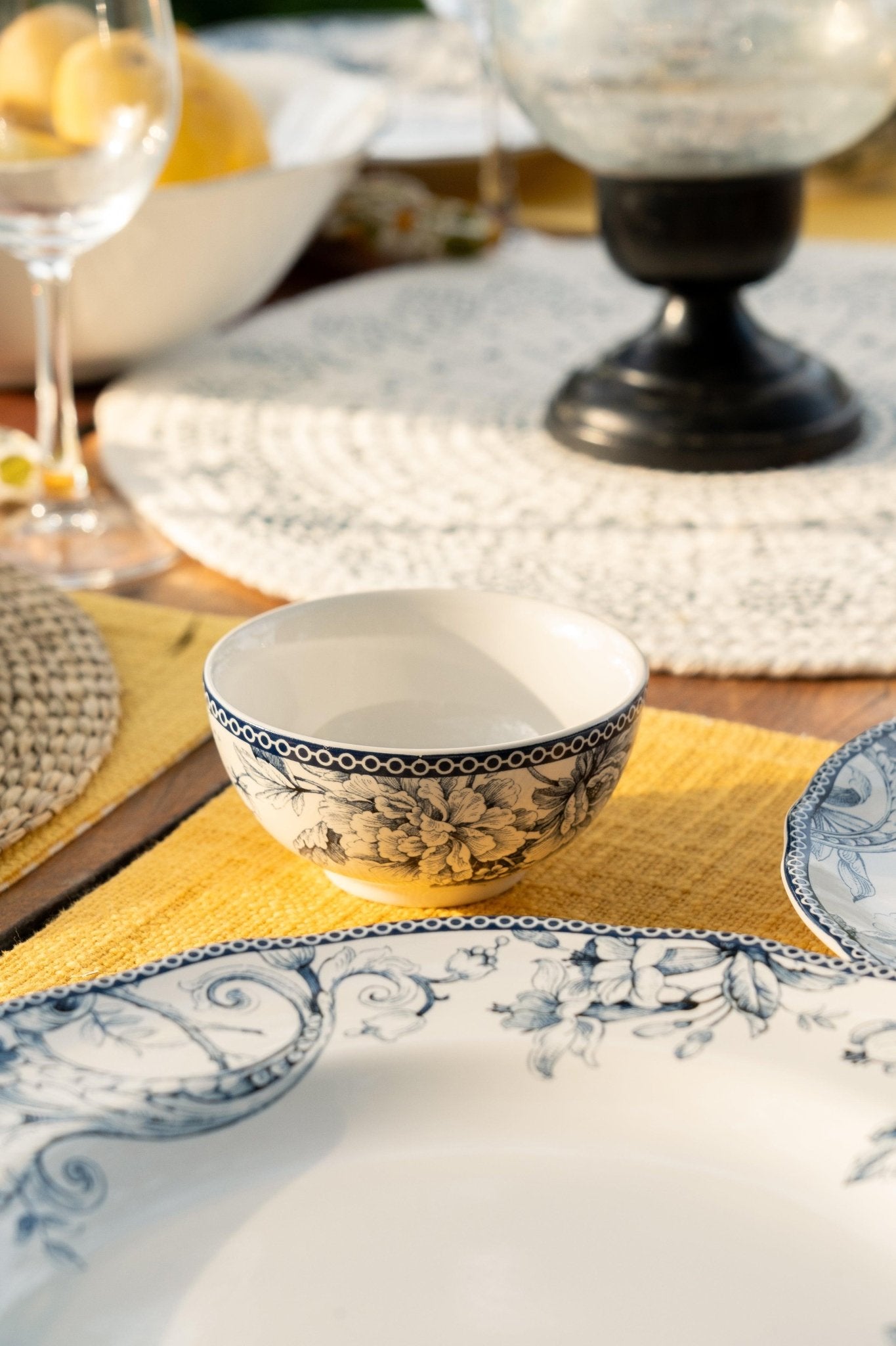 Arezzo Dinner Set - White and Blue - TesuHome & Kitchen