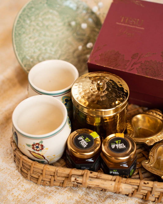 Basket of Warmth - TesuGifting