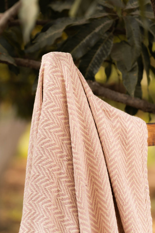 Beige Zigzag Throw - TesuThrows