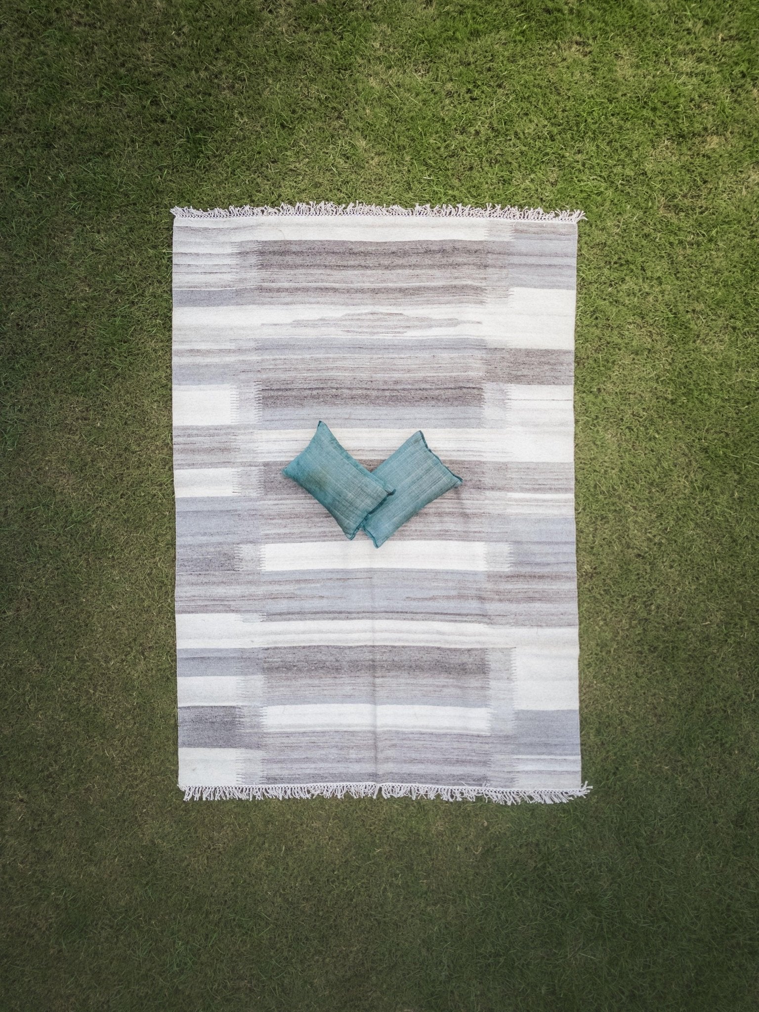 Calm Stripes Rug - TesuRugs