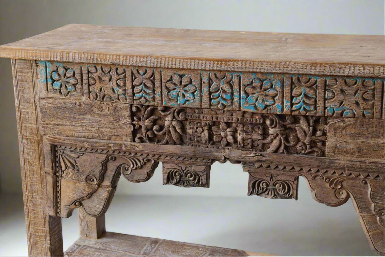 tesu, hand carved, vintage, varanasi , console table, bedroom, royal home, antique, sabyasachi, ayodhya