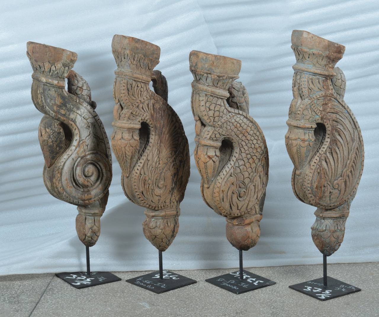 Curved Grace Bracket - TesuWooden Bracket