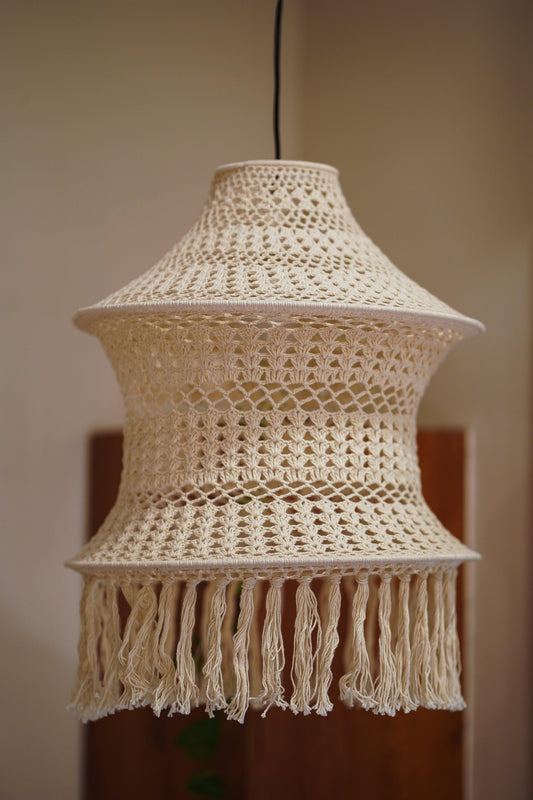 Daffodil - Crochet Lamp - TesuLampshade