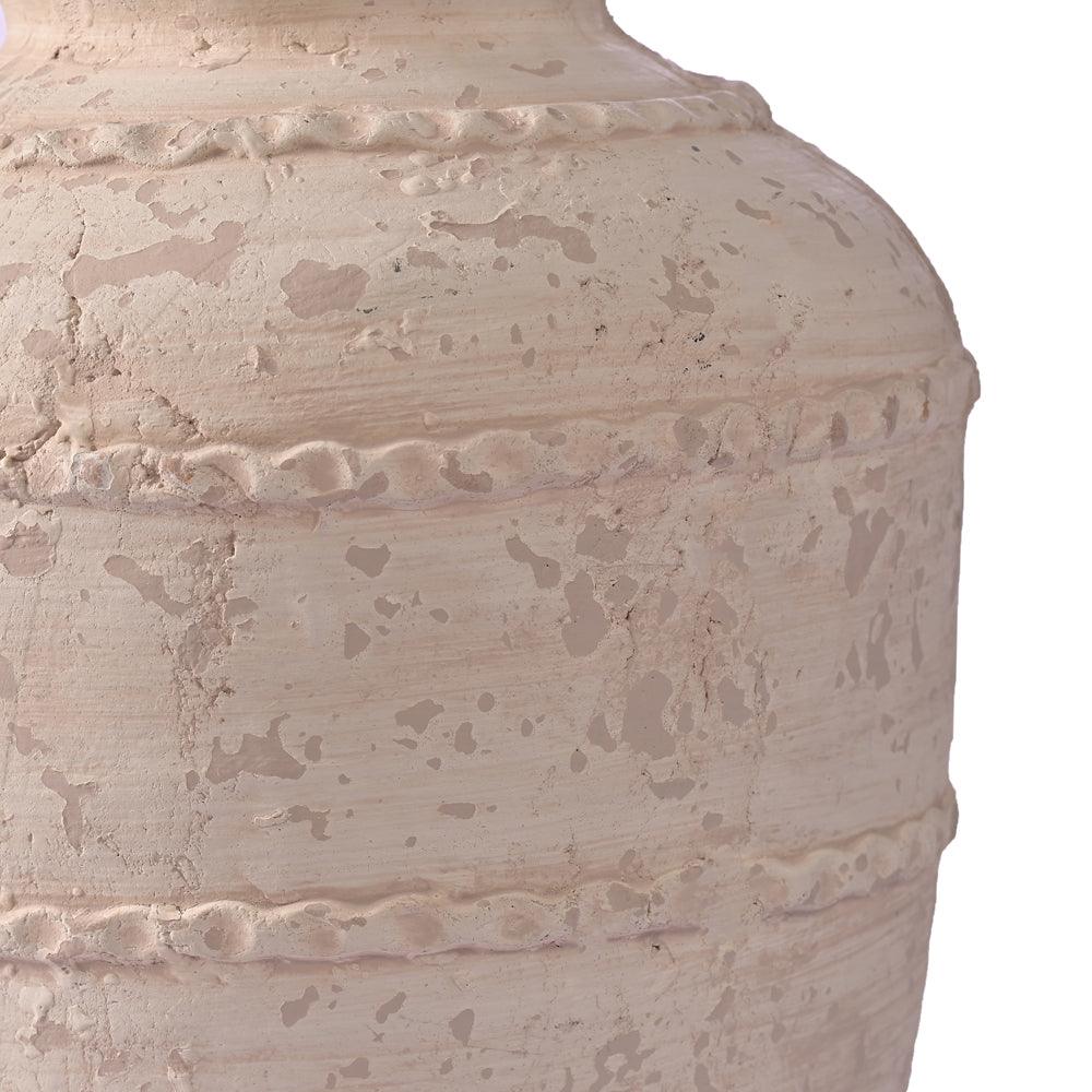 Bring home Earthen Terracotta pots bring an organic, earthy aesthetic that’s hard to replicate with other materials. Their warm tones complement both modern and traditional spaces, making them versatile for any home or garden. 