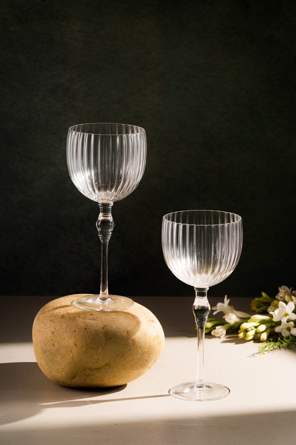 Golden Translucent Glass Golden Rim Elite Glasses Premium Clear Glass Set of 6 – Tesu