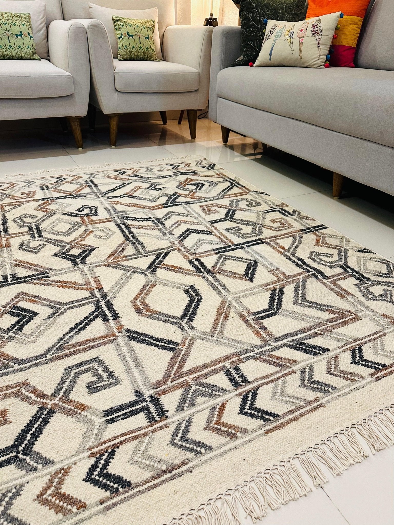 Handwoven Rug White and Grey Rug - TesuRugs
