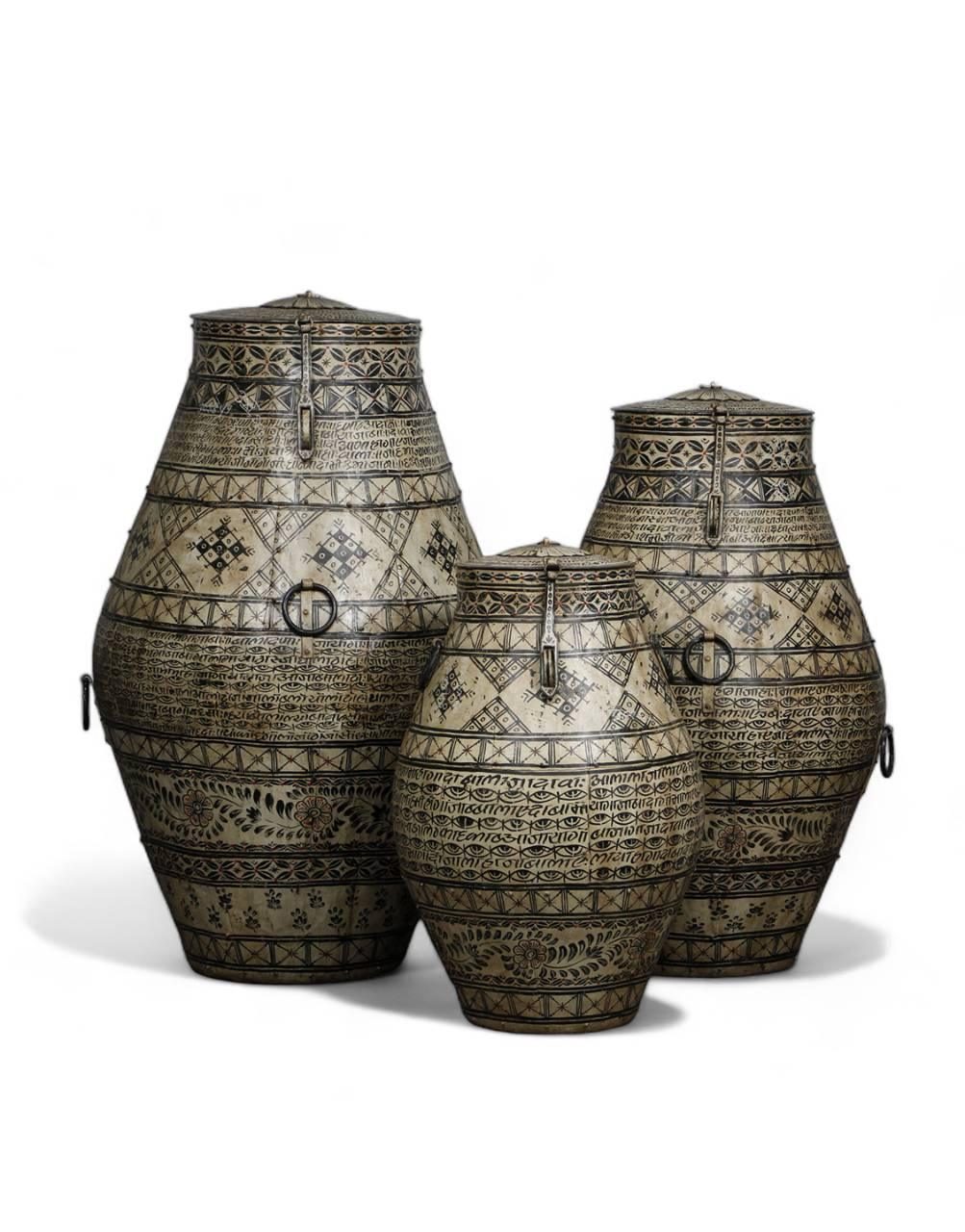 Heritage Handpainted Iron Vessels - Set of 3 - TesuHome & Kitchen