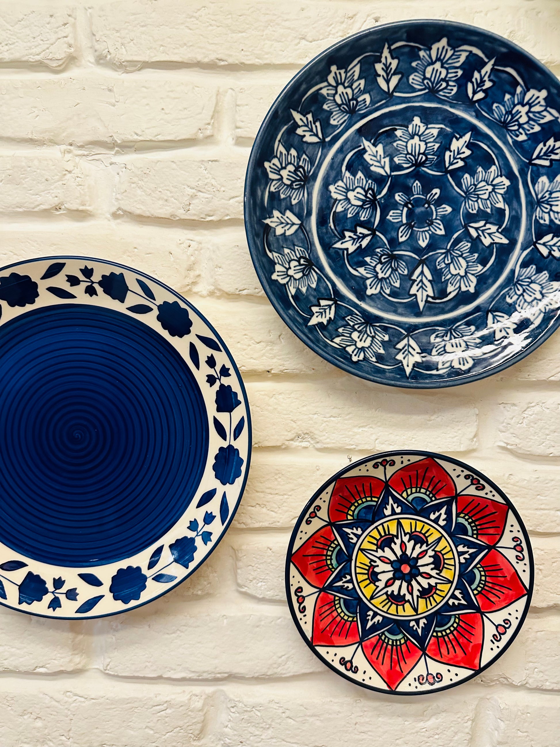  Accent Pieces, Artisanal Wall Décor, Bedroom Décor, Blue Bell Wall Plates, Classical Wall Décor, Decorative Wall Plates, Hand Painted Wall Plates, Handcrafted Home Accessories, Handcrafted Wall Plates, High-Quality Wall Plates, Home Accent Pieces, Home Decor Ensemble, Indian Artisan Craftsmanship, Indian Artisan Wall Plates, Living Room Décor, Unique Wall Décor, Vibrant Wall Décor, Wall Plate Hook, Wall Plate Set, tesu