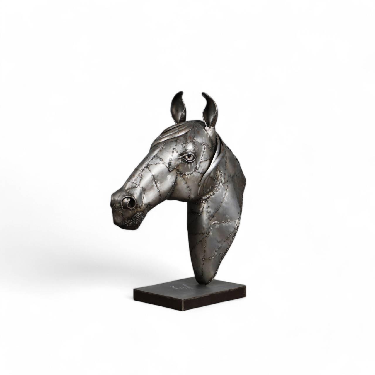 Iron Stallion Head - TesuHome Decor