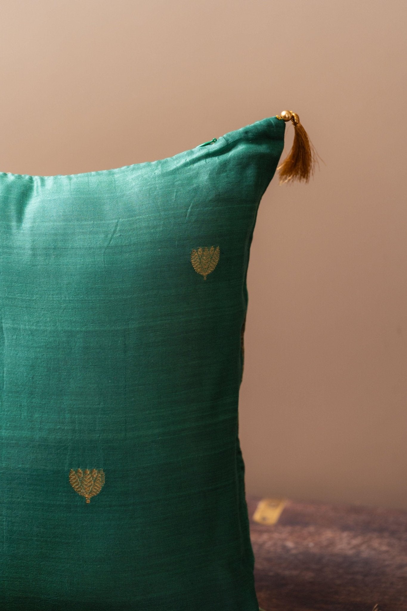 Lotus Butti Chanderi Cushion Cover - TesuCushion Covers