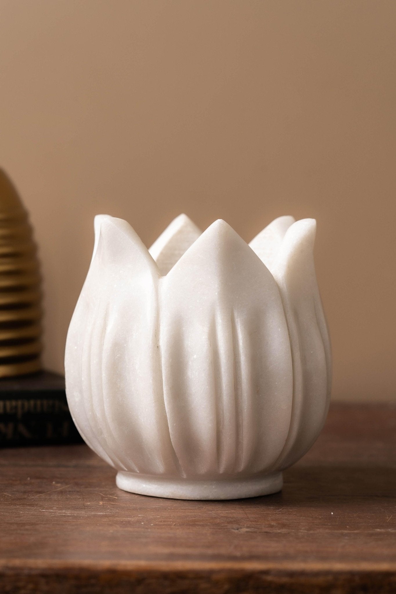 Lotus Glow Marble Candle Holder - TesuCandles & Candle Holders