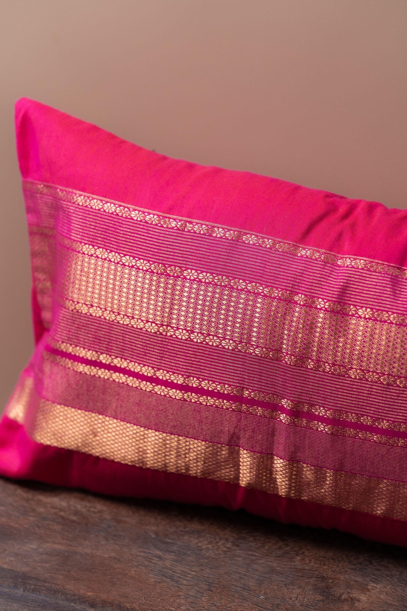 Magenta Gold Luxe Series Cushion Covers - TesuCushion Covers