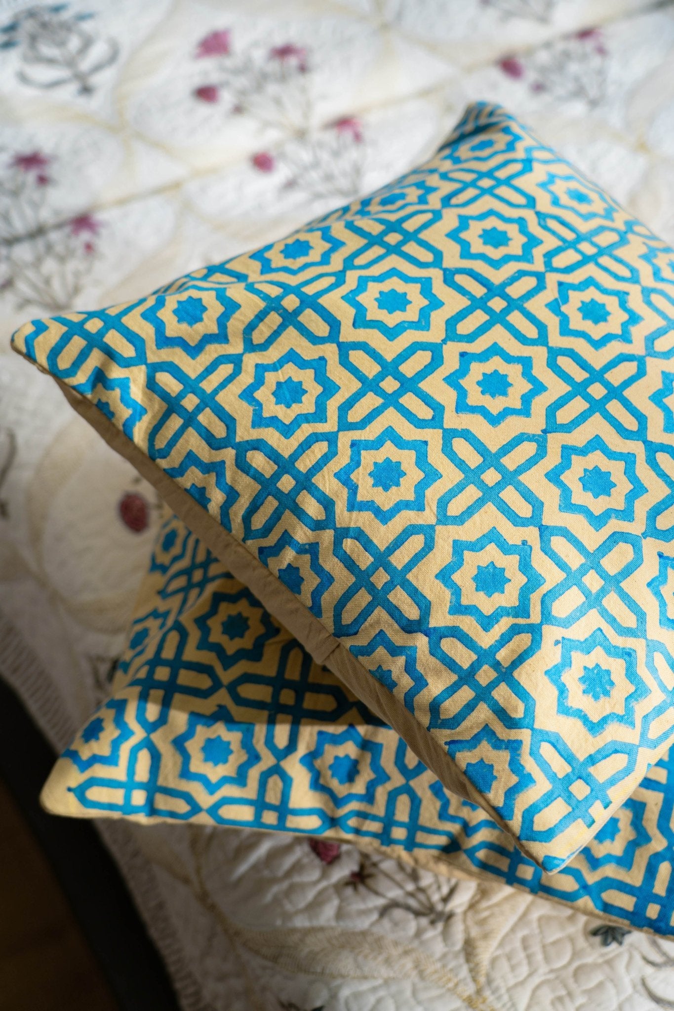 Neelam Geometric Block Cushion Cover - TesuCushion Covers