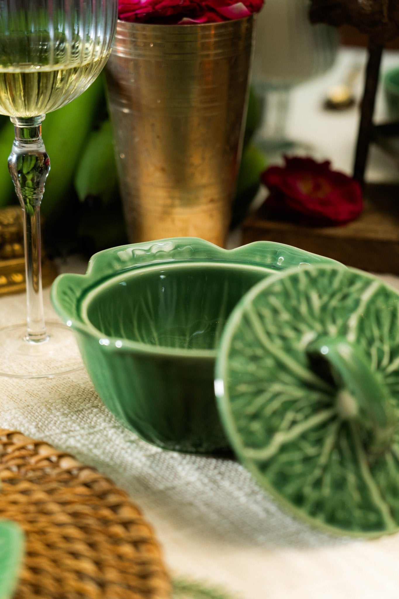 Parna Serving Bowl With Lid - TesuServeware
