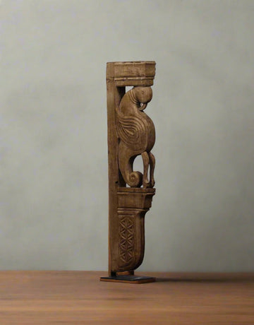 Peacock Bracket on stand - TesuWooden Bracket