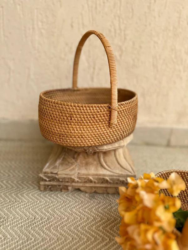 Rattan Picnic Basket With Handle - TesuBaskets