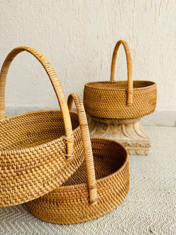 Rattan Picnic Basket With Handle - TesuBaskets