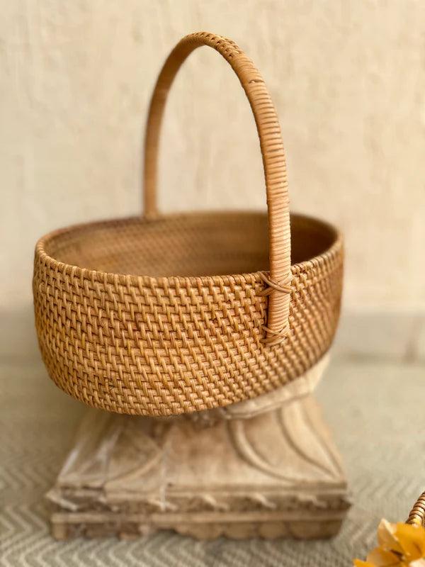 Rattan Picnic Basket With Handle - TesuBaskets