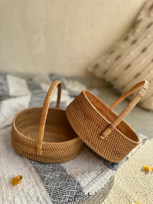 Rattan Picnic Basket With Handle - TesuBaskets