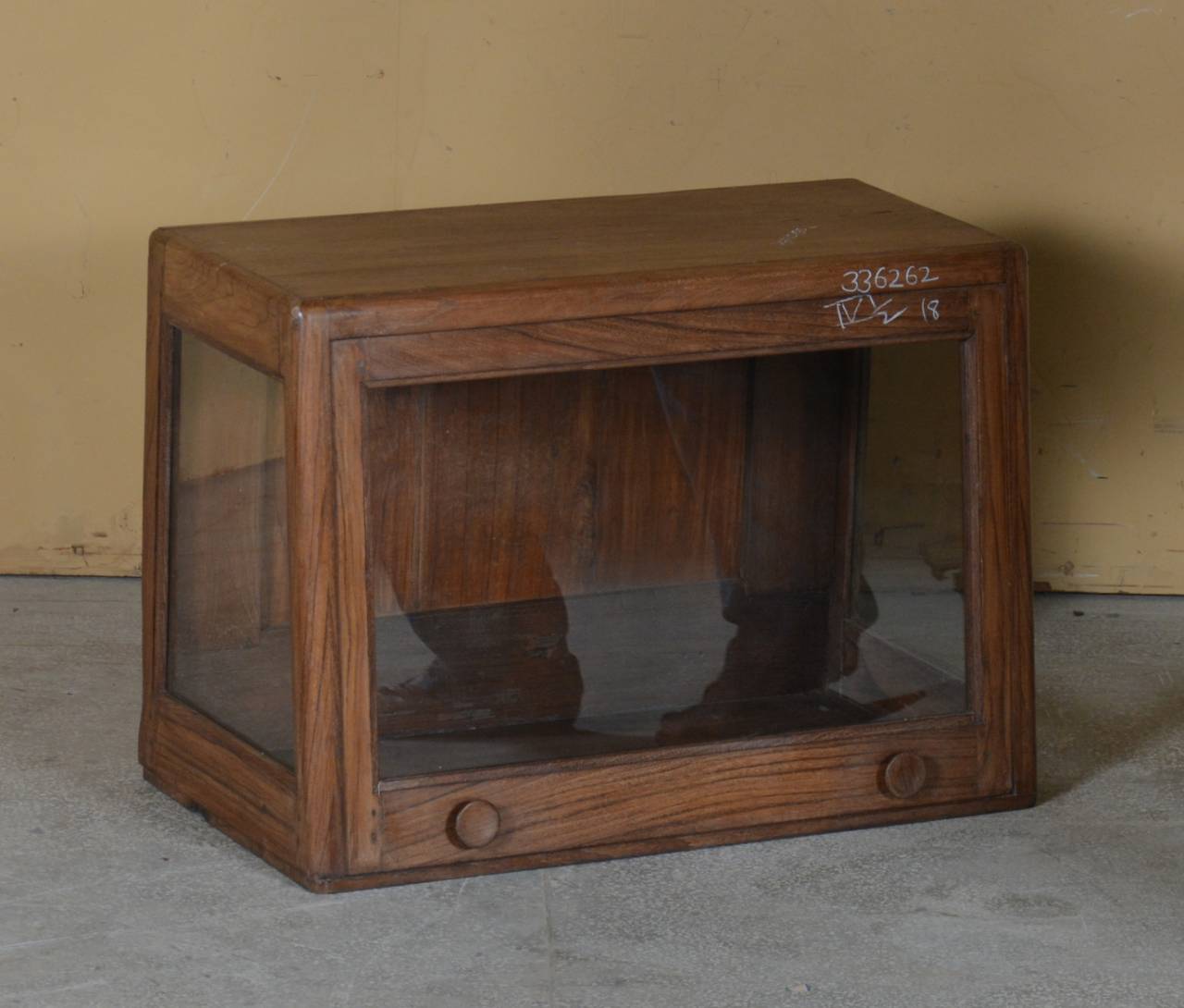 Royal Teak Display Box - TesuCabinets & Storage