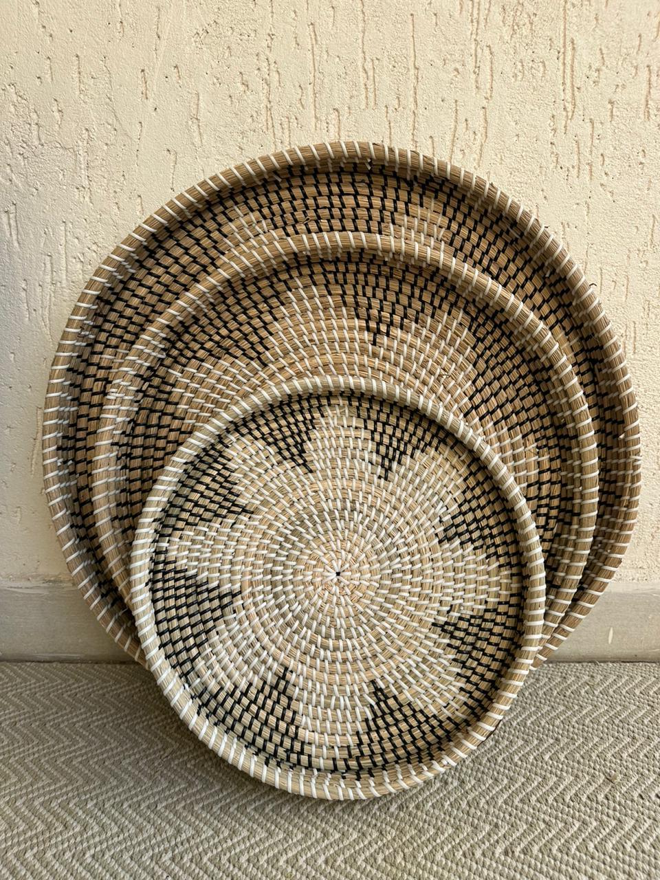 Seagrass and Rattan Round Table Tray - TesuTray