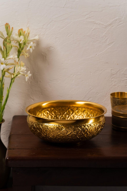 Swarna Design Embossed Brass Urli - TesuUrli