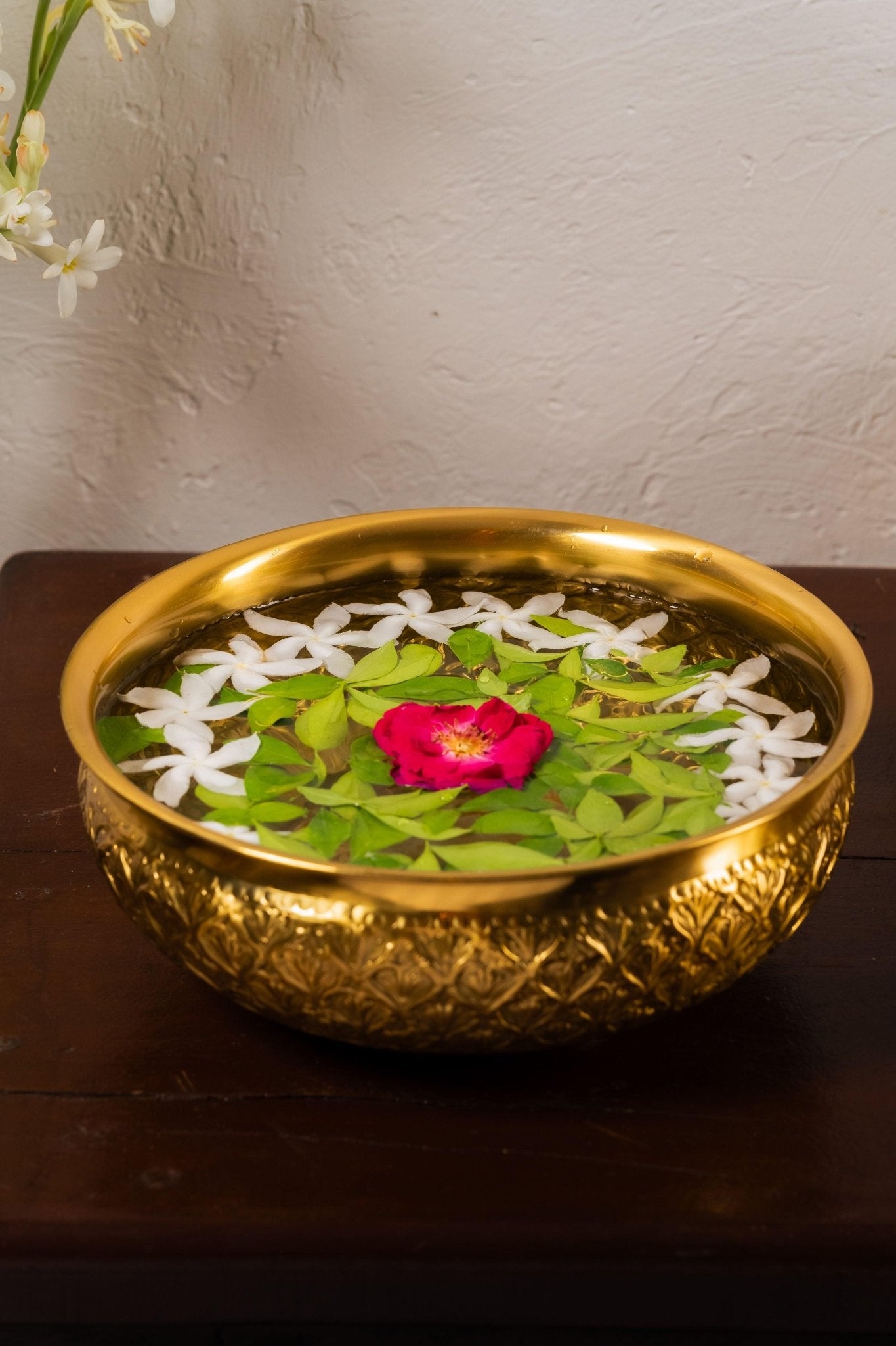 Swarna Design Embossed Brass Urli - TesuUrli
