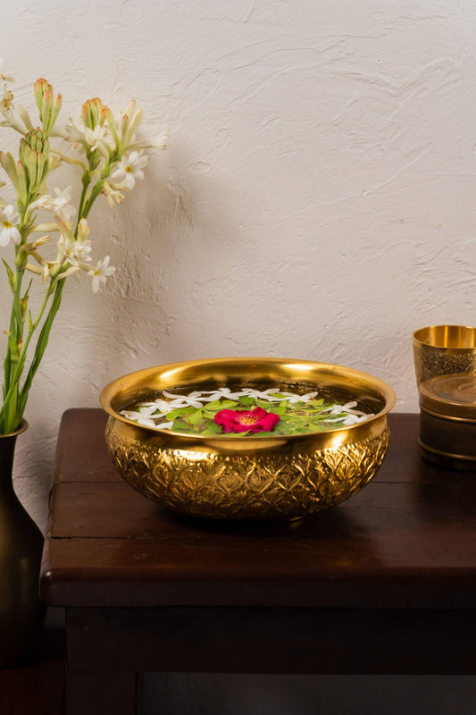 Swarna Design Embossed Brass Urli - TesuUrli