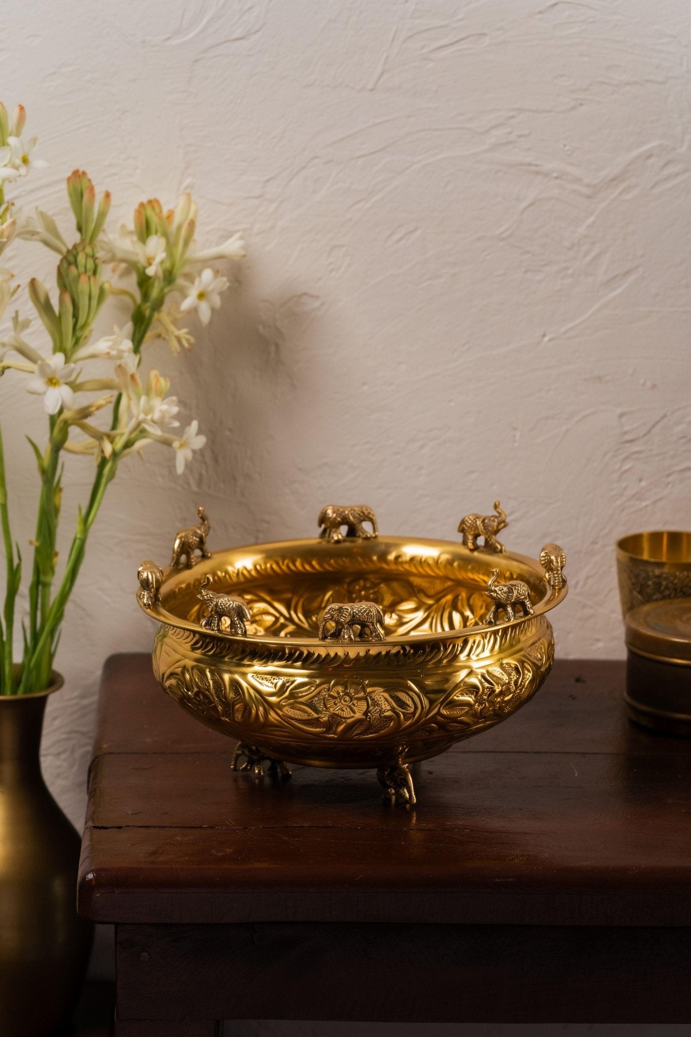 Swarna Design Embossed Elephant Brass Urli - TesuUrli