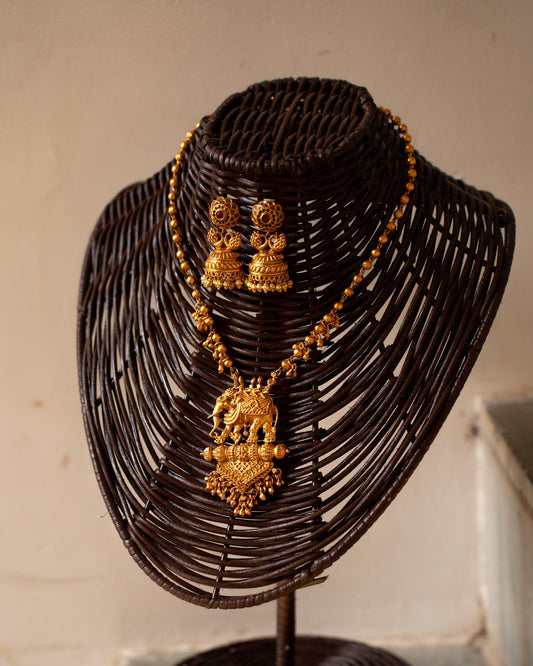 Exquisite Rattan Jewellery Mannequin - TESU