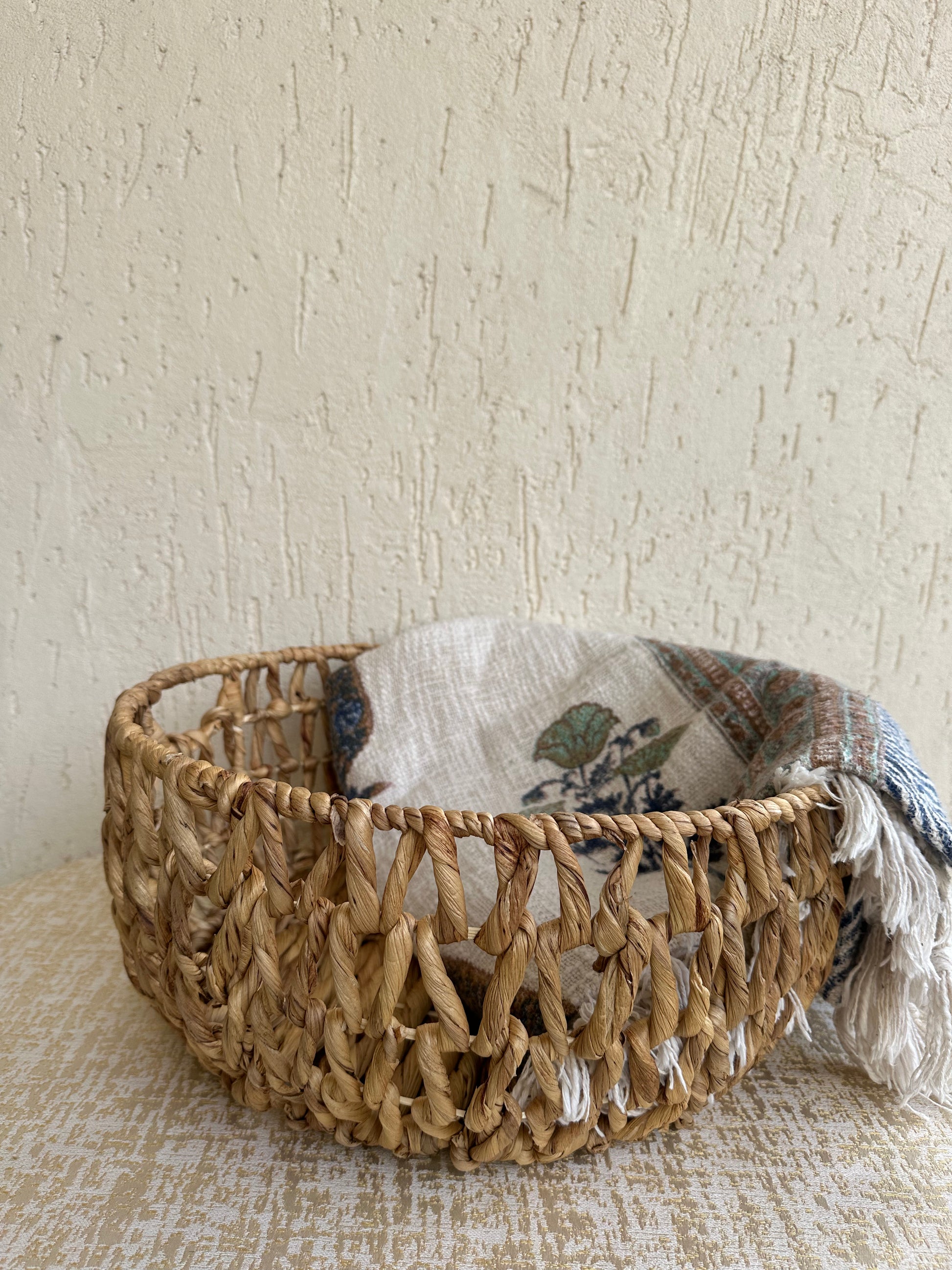 Aesthetics, Cut-Work baskets, Decorative home accents, Durability, Eco-conscious home décor, Functionality, Natural texture, Stylish storage options, Stylish storage solutions, Sustainability, Water Hyacinth Baskets, Water Hyacinth Cut-Work Basket, TESU