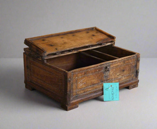 Timeless Trove Vintage Wooden Storage Box - TesuCabinets & Storage