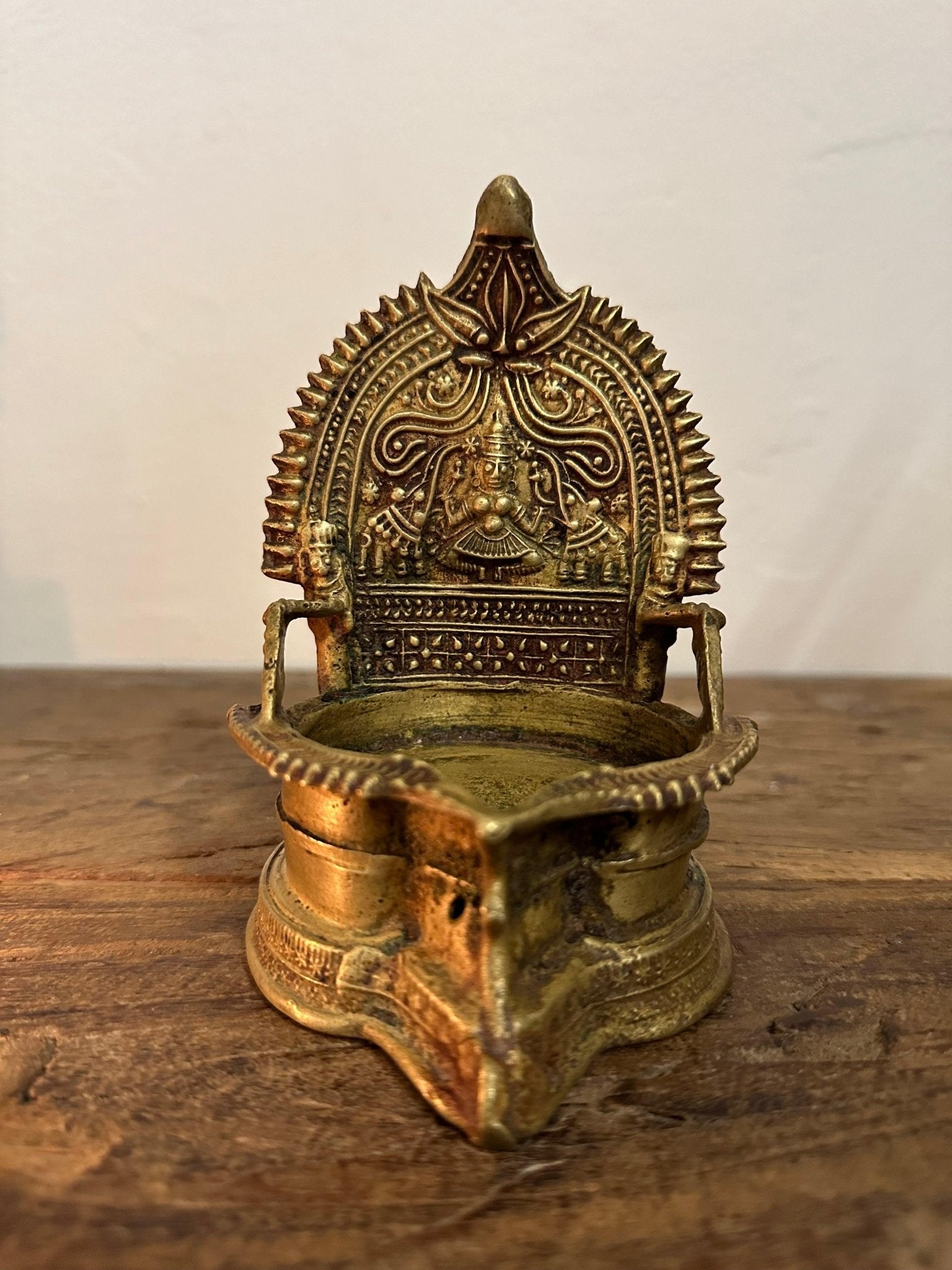 Traditional Brass Diya Stand - Elegant Oil Lamp Holder - TesuBrass Diya