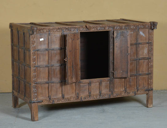 Vasudha Damchiya - TesuCabinets & Storage