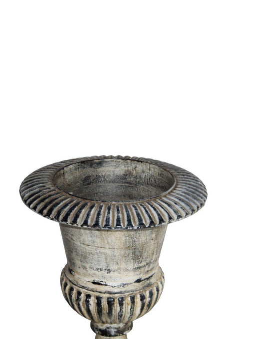 Vintage Crest Iron Planter - TesuPlanter