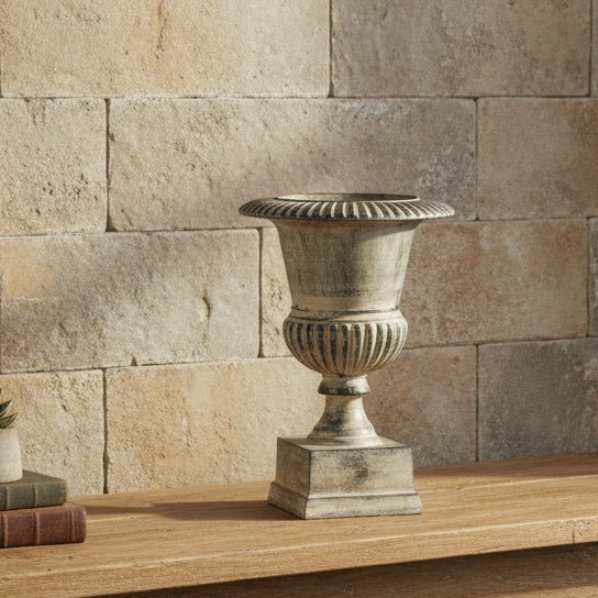 Vintage Crest Iron Planter - TesuPlanter