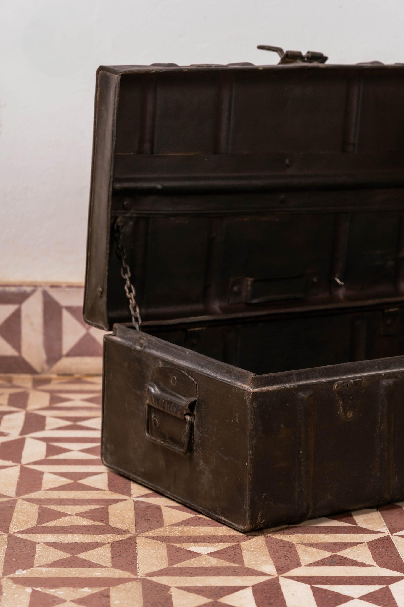 Vintage Iron Black Storage Box - TesuCabinets & Storage
