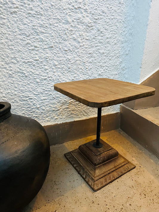 Vintage Side table - TesuTable
