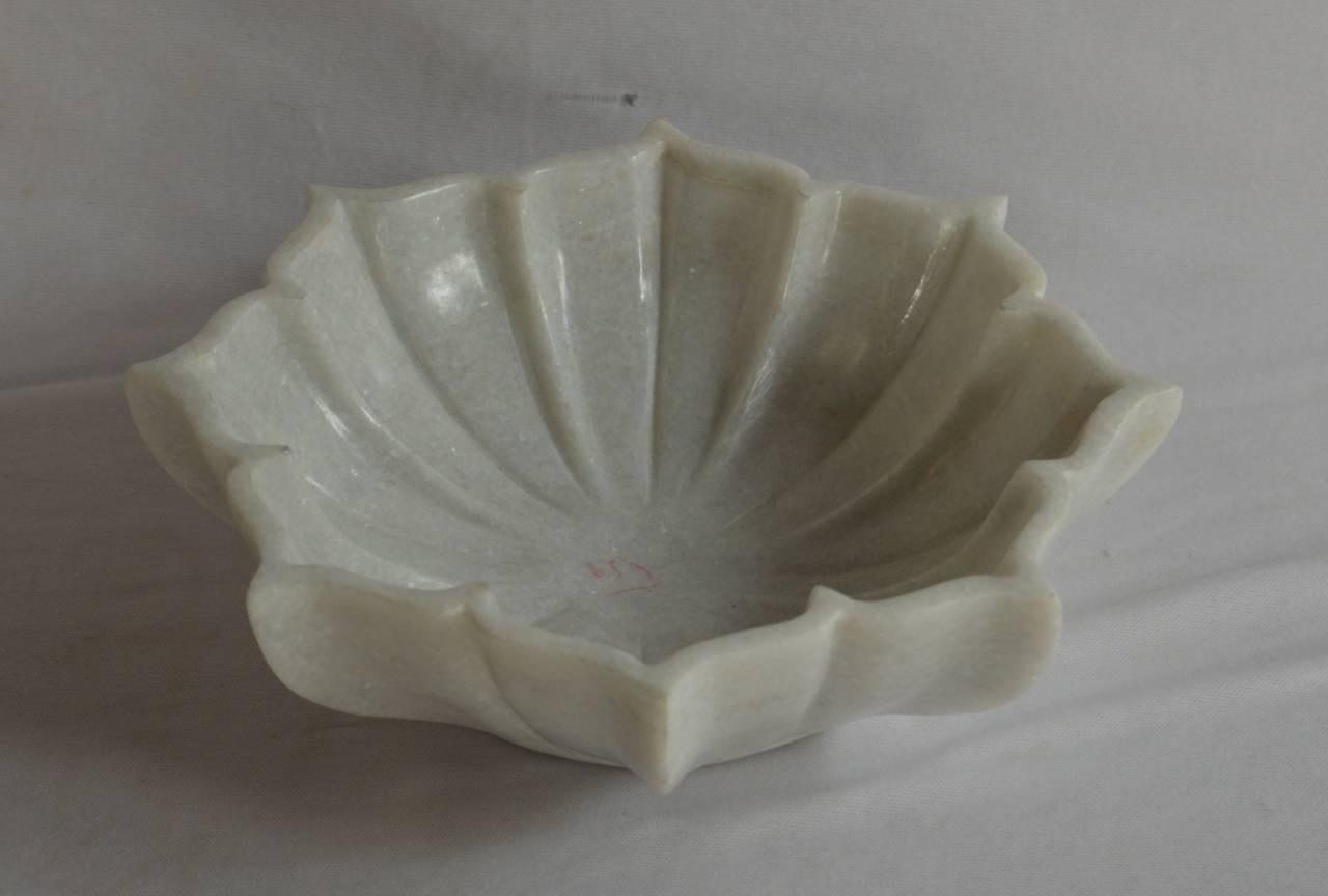 White Haven Sculpted Bowl - TesuHome & Kitchen