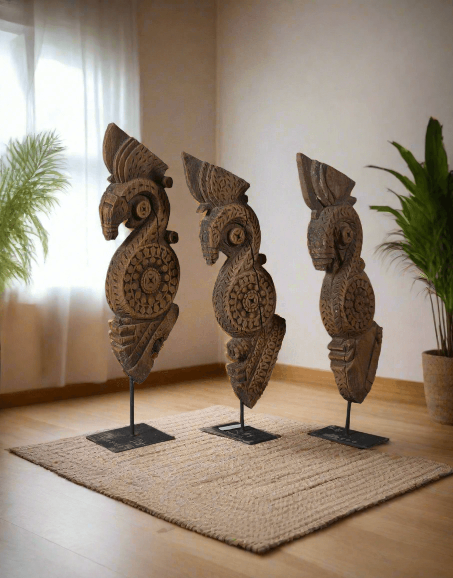 Wooden Carved Bracket On Iron Stand - Single Unit - TesuWooden Bracket