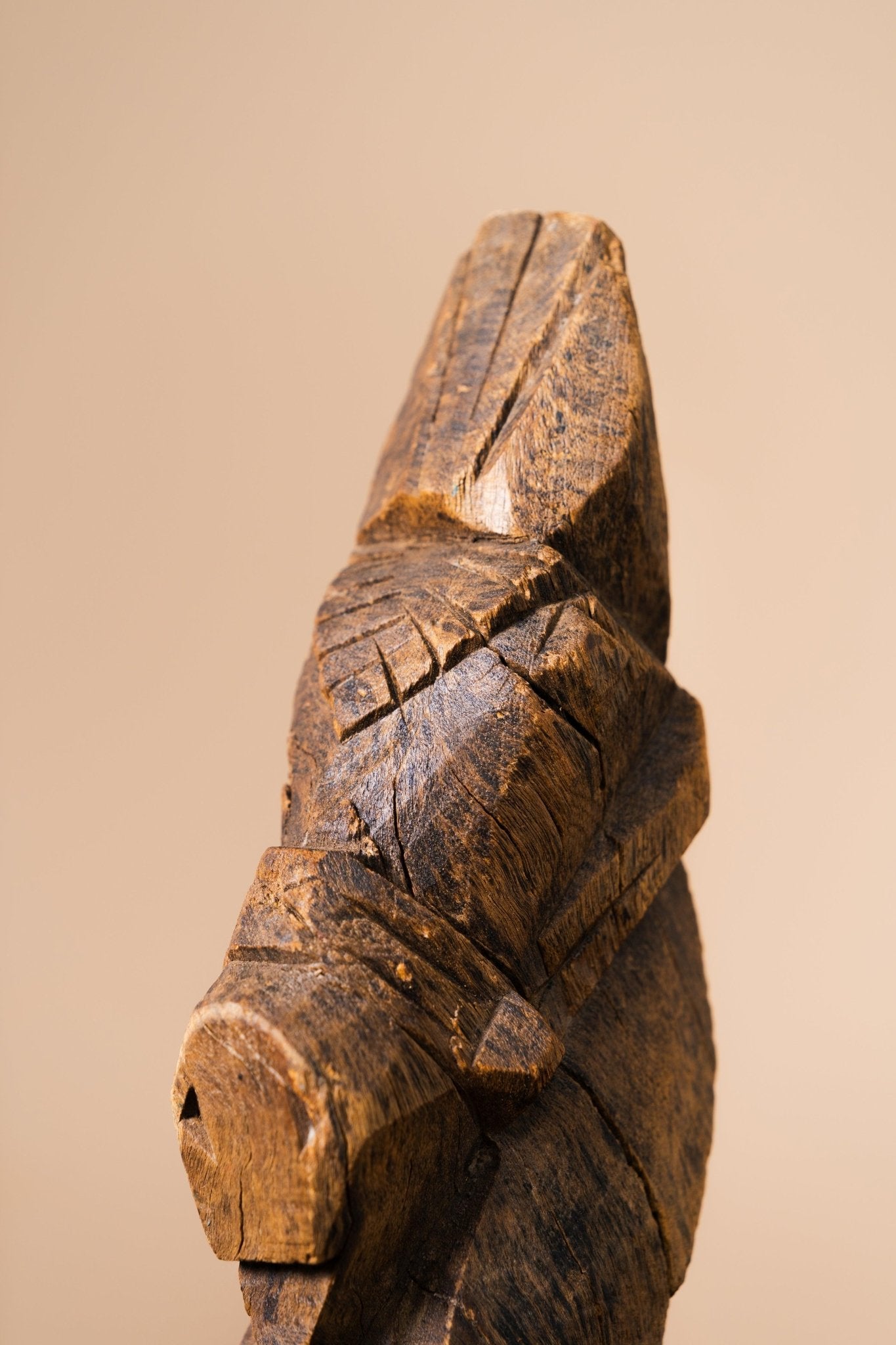 Wooden Horse on Iron Stand - Design 2 - TesuWooden Horse