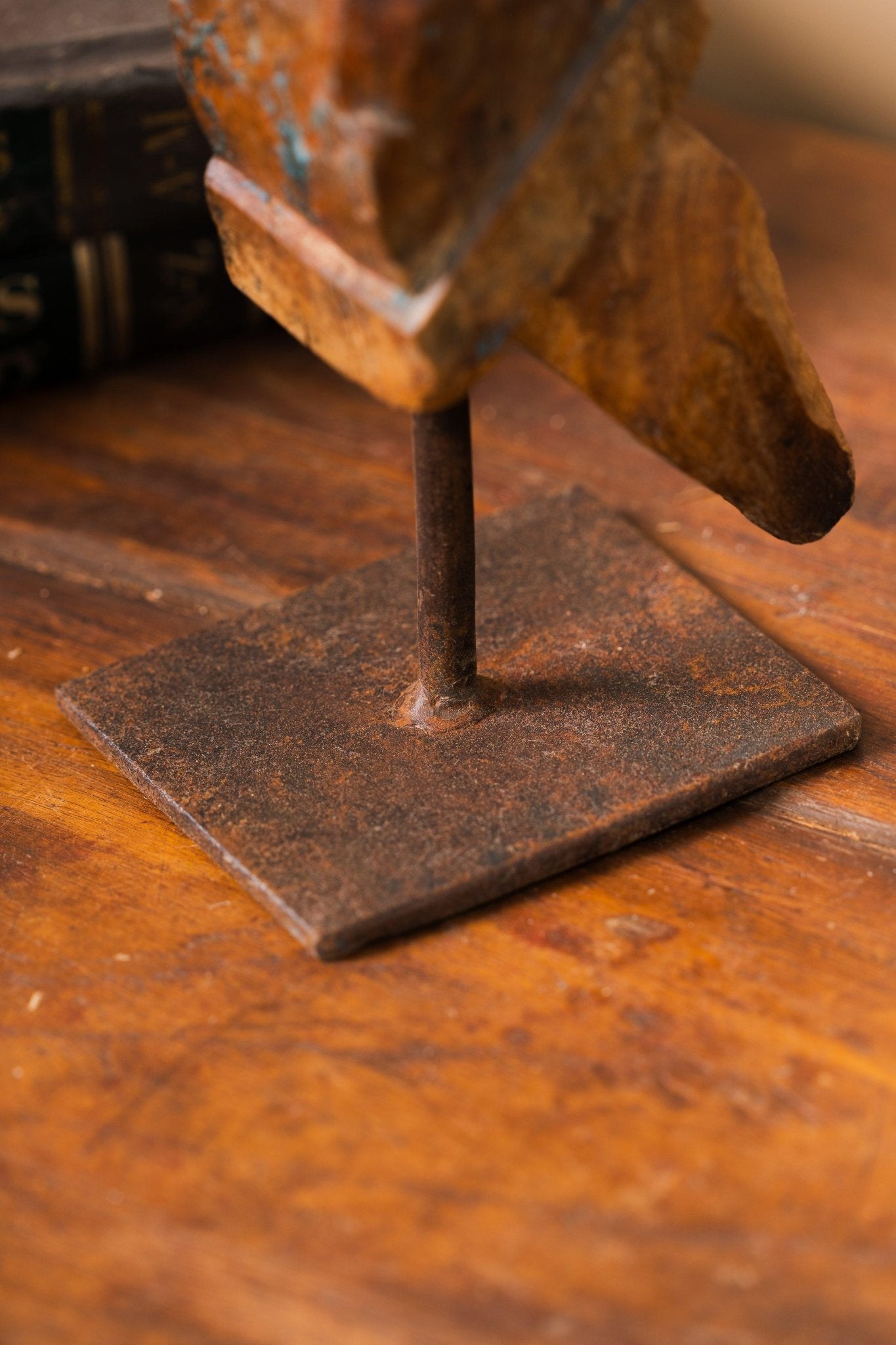 Wooden Horse on Iron Stand - Design 4 - TesuWooden Horse