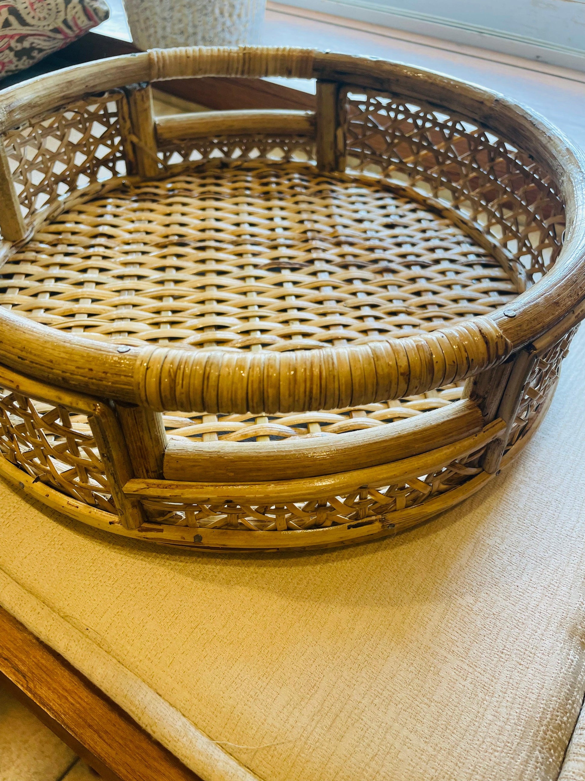 Handwoven Rattan Designer Cut Handle Tray - Round - TESU