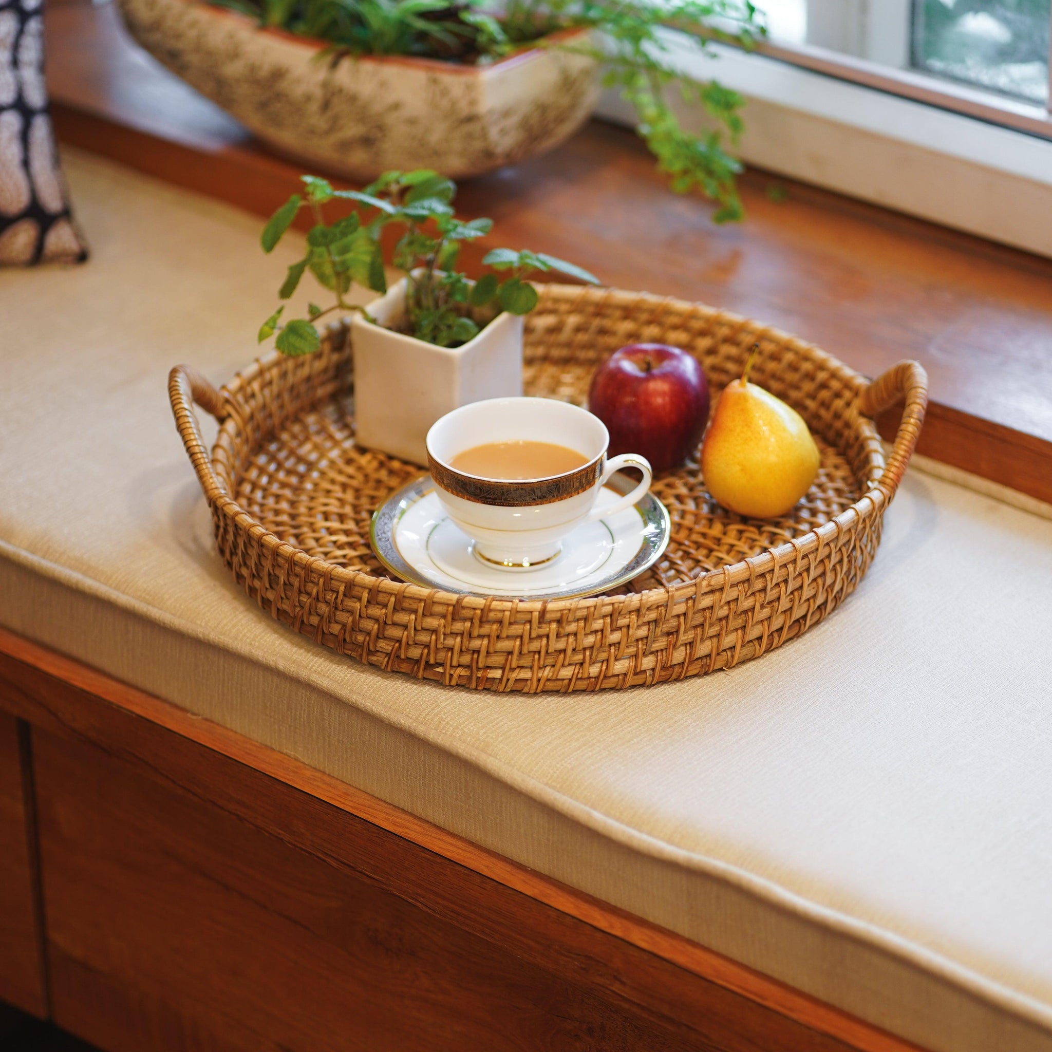 Handwoven Cane Serving tray with handle - TESU