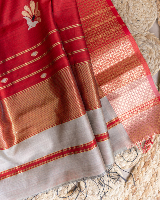Handweave Maheshwari Handloom Teal Grey and Red Broad Border Silk Cotton Saree